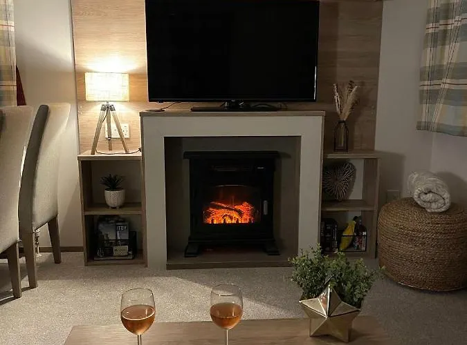 公寓 Robin Hood's Retreat *