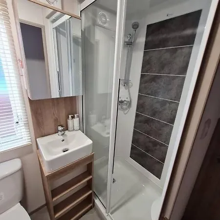 Robin Hood's Retreat 公寓 *